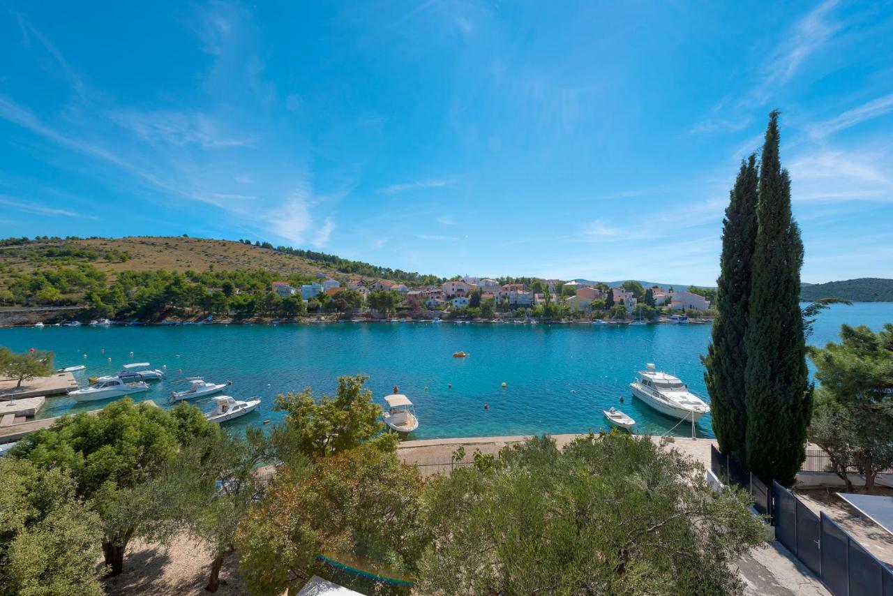 Villa Divna Жаборич Экстерьер фото